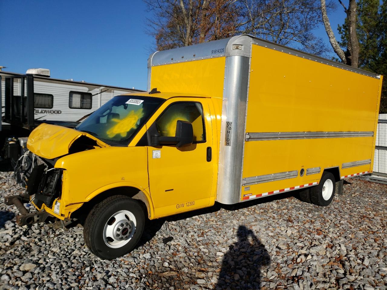 Image 1 of 2019 GMC SAVANA CUTAWAY G3500 2019 with VIN 7GZ37TCG2KN009679