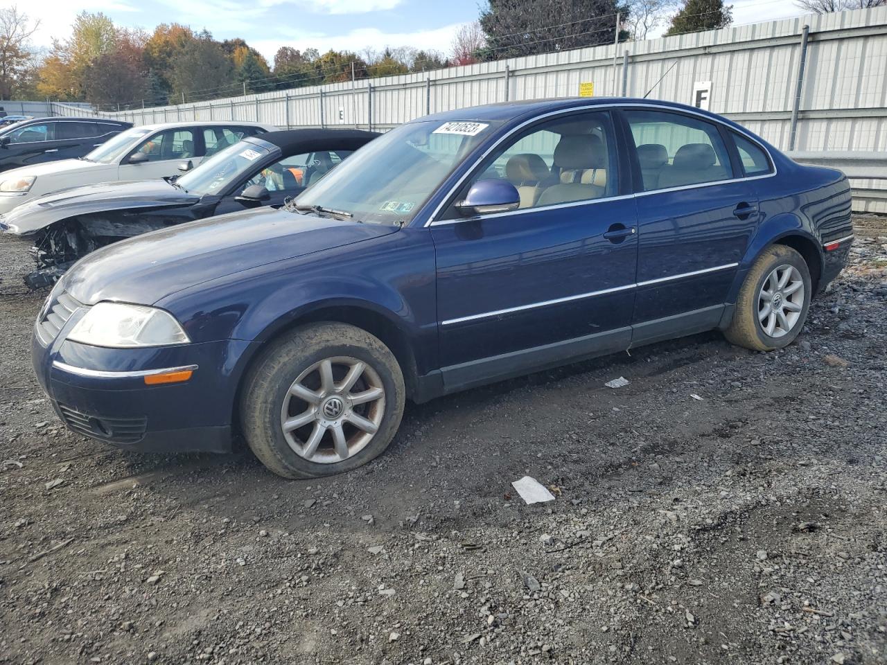 Image 1 of 2004 VOLKSWAGEN PASSAT GLS 2004 with VIN WVWPD63B44P331292