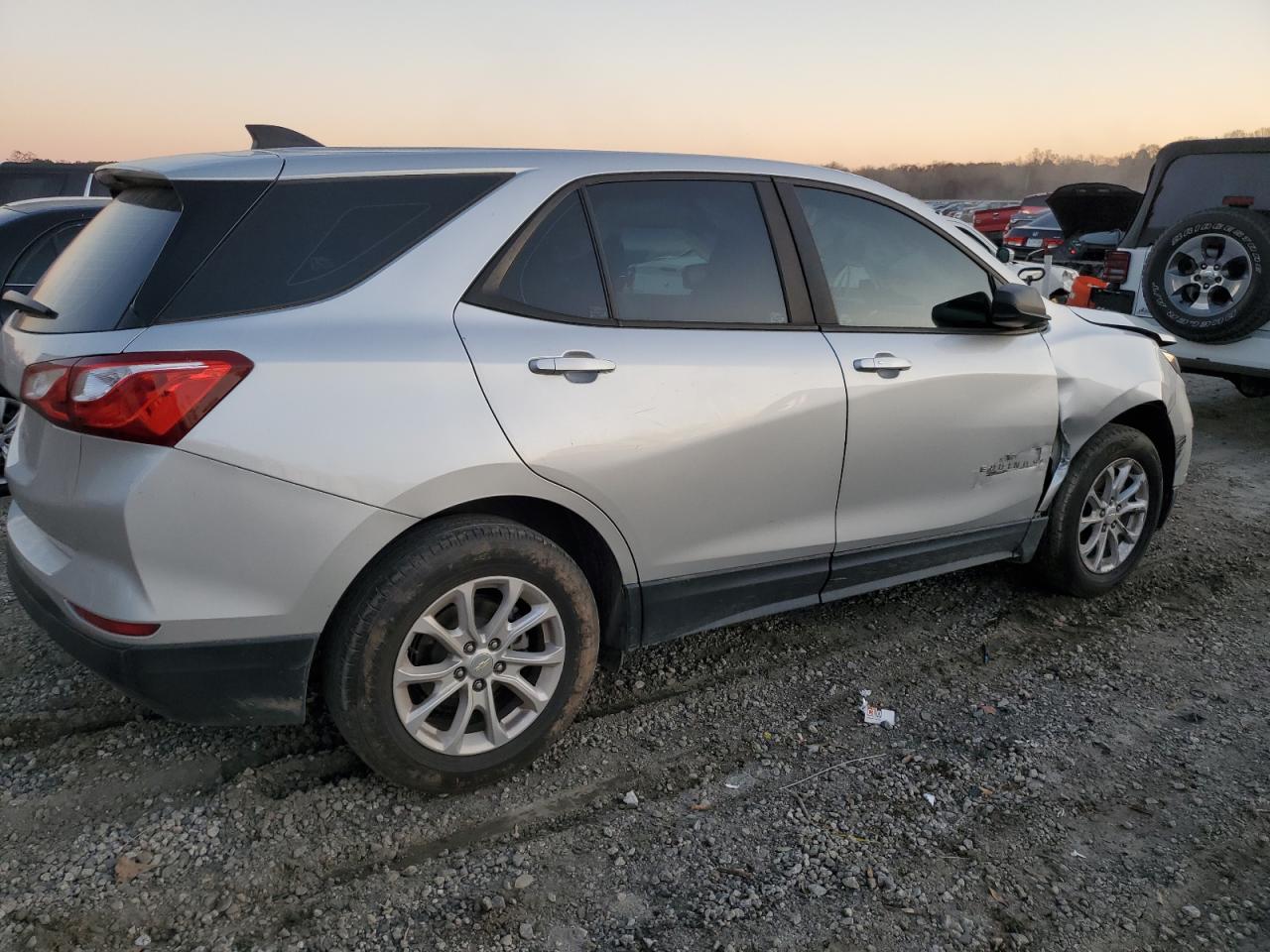 Image 3 of 2020 CHEVROLET EQUINOX LS 2020 with VIN 3GNAXHEV0LS625666