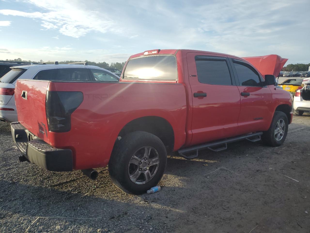 Obraz 3 z 2011 TOYOTA TUNDRA CREWMAX SR5 2011 z VIN 5TFEY5F11BX112408