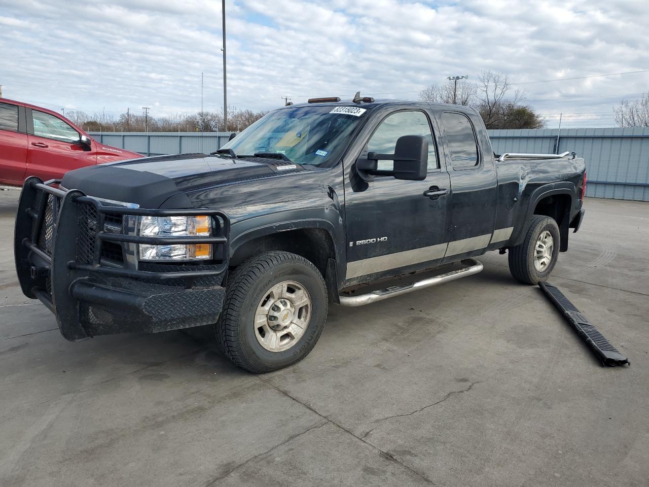 Image 1 of 2008 CHEVROLET SILVERADO K2500 HEAVY DUTY 2008 with VIN 1GCHK29698E175586
