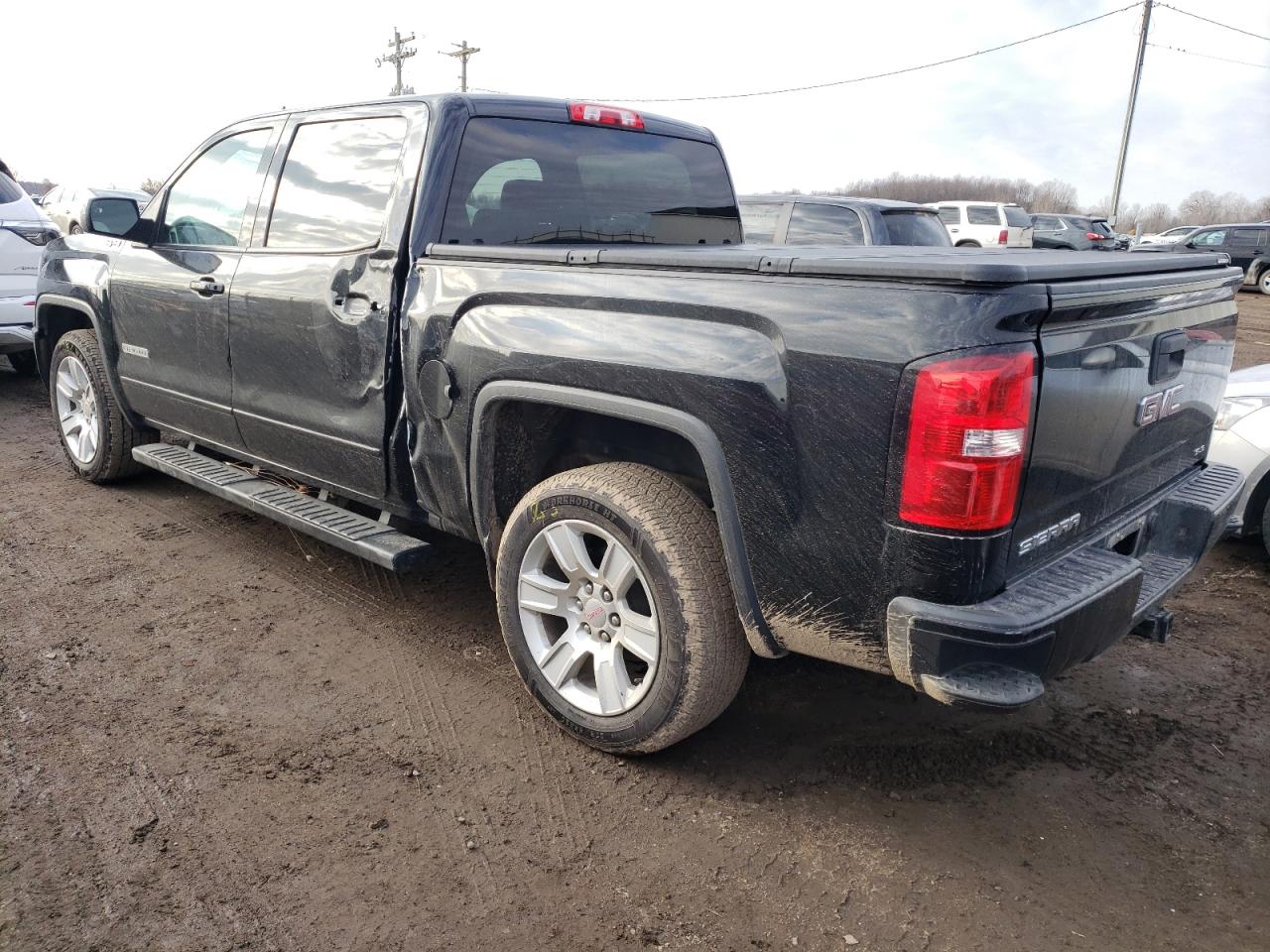 Image 2 of 2018 GMC SIERRA K1500 SLE 2018 with VIN 3GTU2MEC9JG247455
