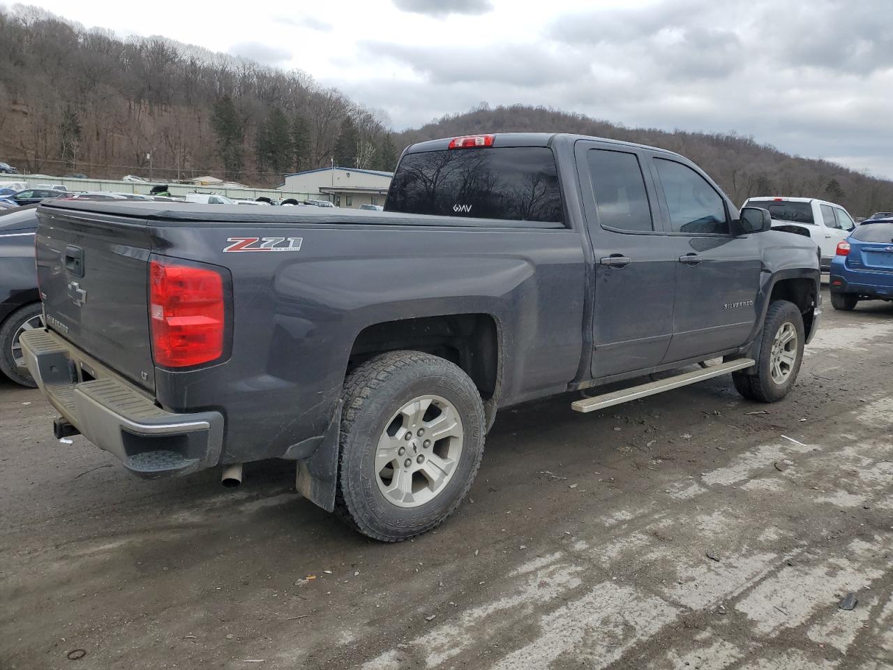 Obraz 3 z 2015 CHEVROLET SILVERADO K1500 LT 2015 z VIN 1GCVKREC6FZ274914