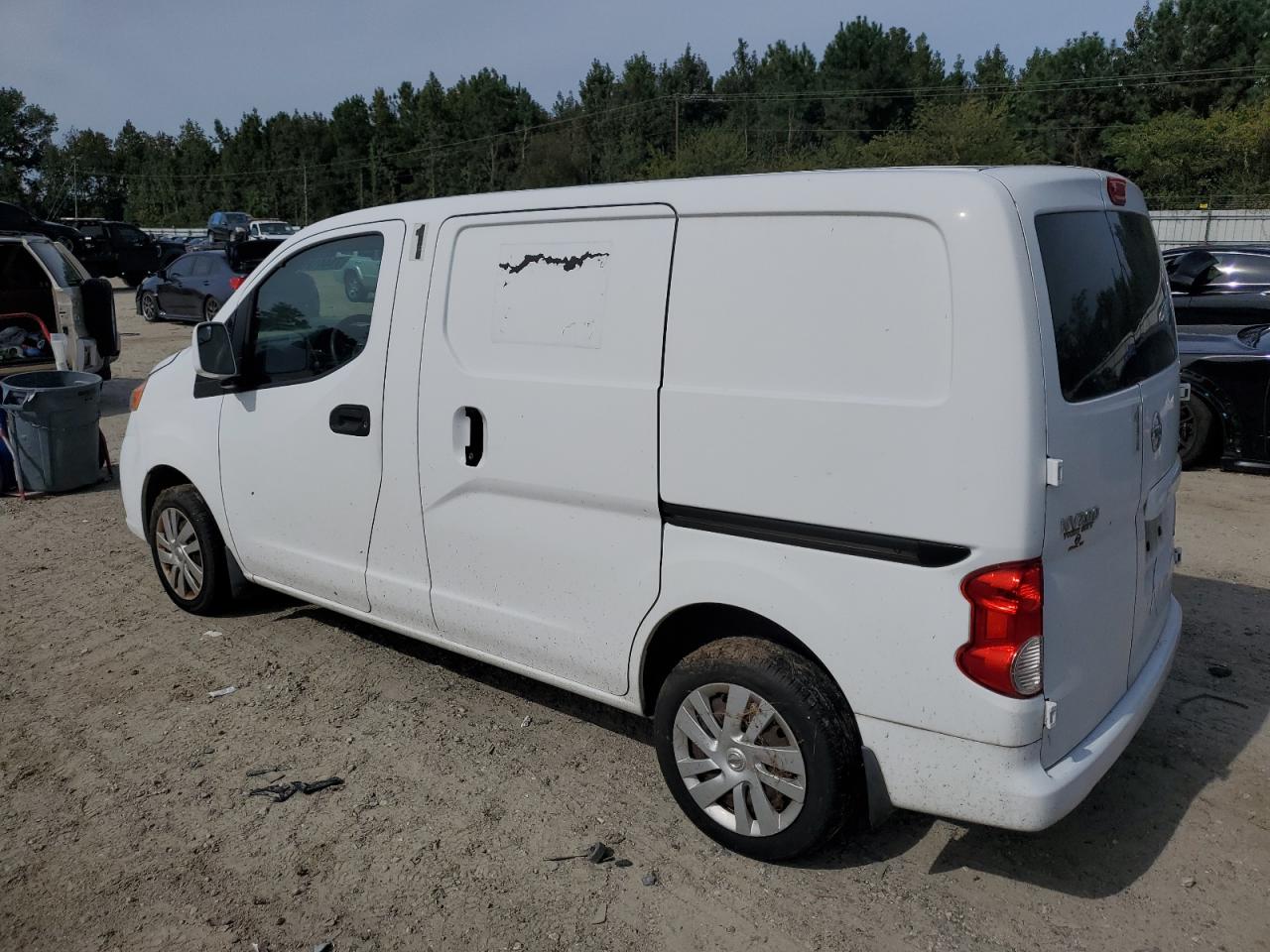 Image 2 of 2015 NISSAN NV200 2.5S 2015 with VIN 3N6CM0KN9FK730644