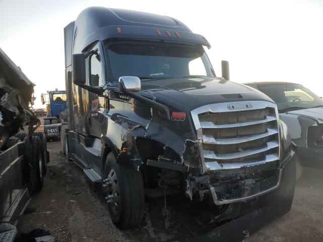 2018 FREIGHTLINER CASCADIA 126  2018 image