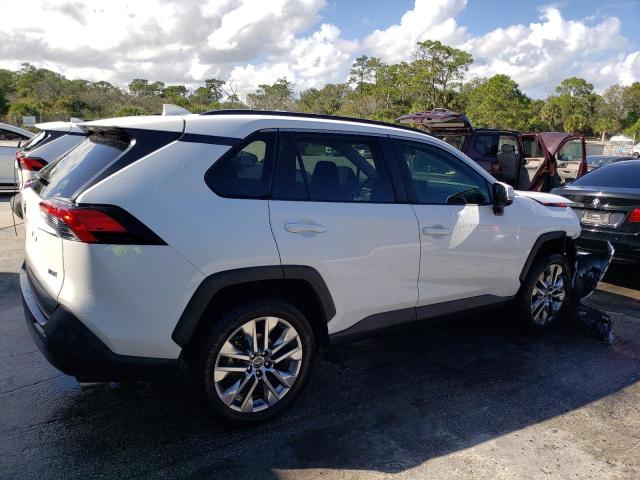 Image 3 of 2020 TOYOTA RAV4 XLE PREMIUM 2020 with VIN 2T3C1RFV2LC059389