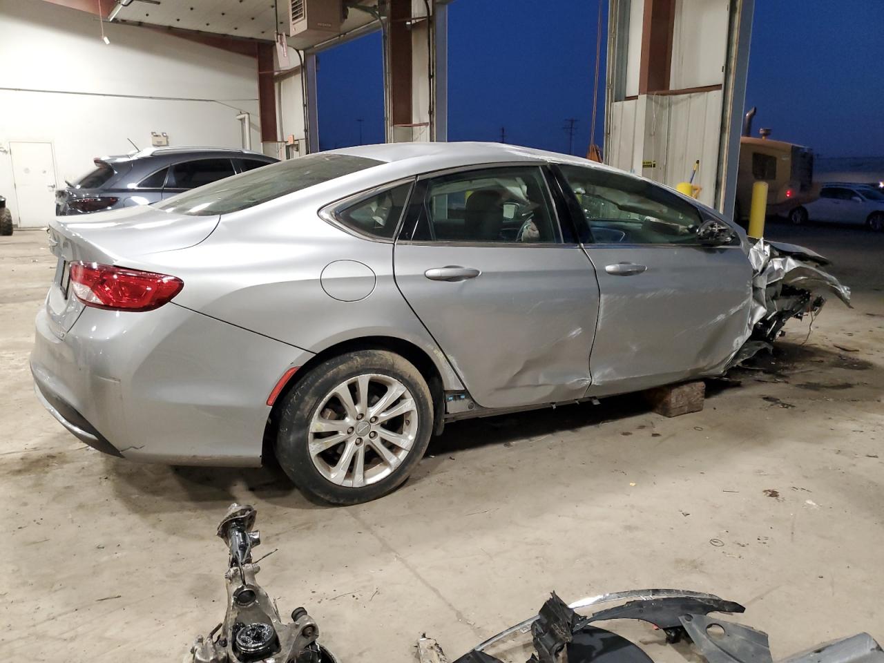 Obraz 3 z 2016 CHRYSLER 200 LIMITED 2016 z VIN 1C3CCCAB4GN176587