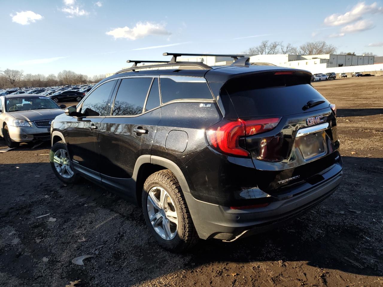 Obraz 2 z 2018 GMC TERRAIN SLE 2018 z VIN 3GKALUEU7JL250438
