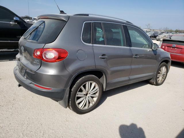 Obraz 3 z 2011 VOLKSWAGEN TIGUAN S 2011 z VIN WVGBV7AX7BW569115