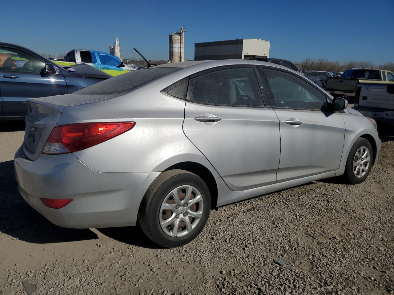 Image 3 of 2013 HYUNDAI ACCENT GLS 2013 with VIN KMHCT4AE8DU374372