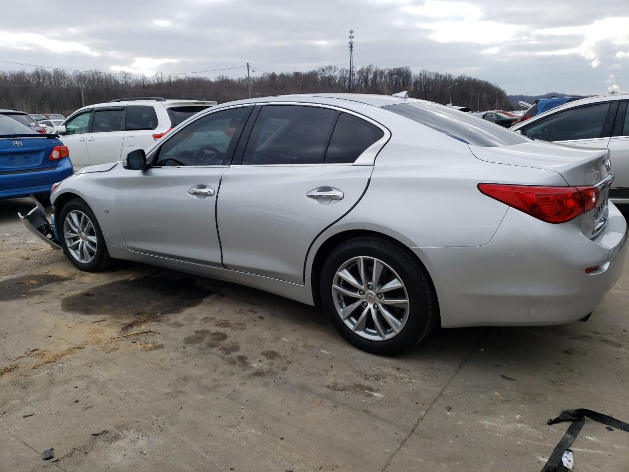 Obraz 2 z 2015 INFINITI Q50 BASE 2015 z VIN JN1BV7AR8FM396019