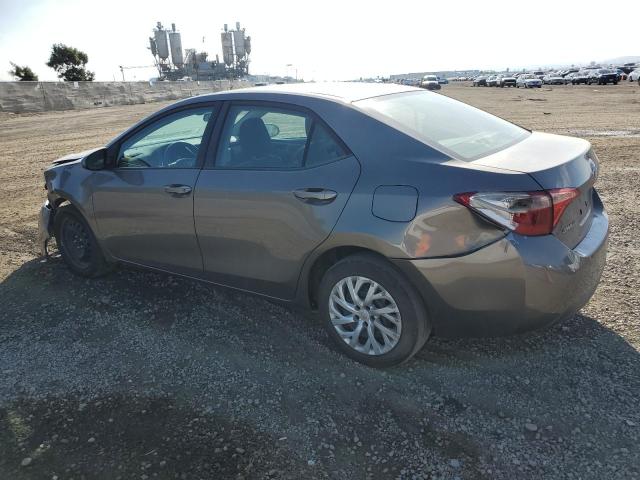 Изображение 2 2018 TOYOTA COROLLA L 2018 с VIN 5YFBURHE6JP843659