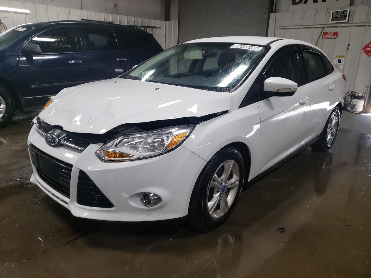 Image 1 of 2013 FORD FOCUS SE 2013 with VIN 1FADP3F22DL218278