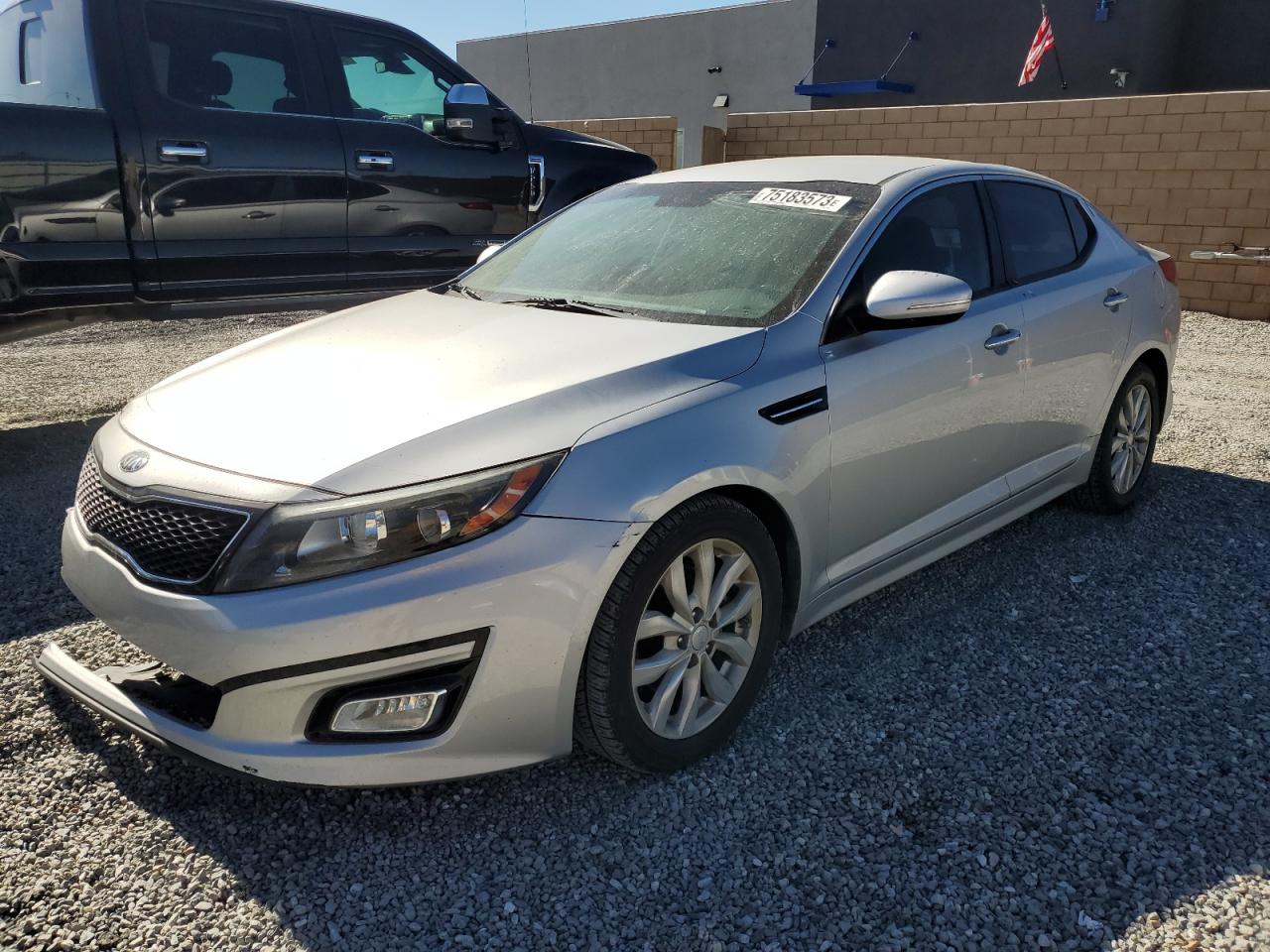 Image 1 of 2015 KIA OPTIMA EX 2015 with VIN 5XXGN4A71FG380086