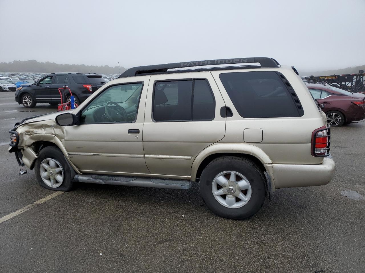 Obraz 2 z 2002 NISSAN PATHFINDER LE 2002 z VIN JN8DR09Y42W717571