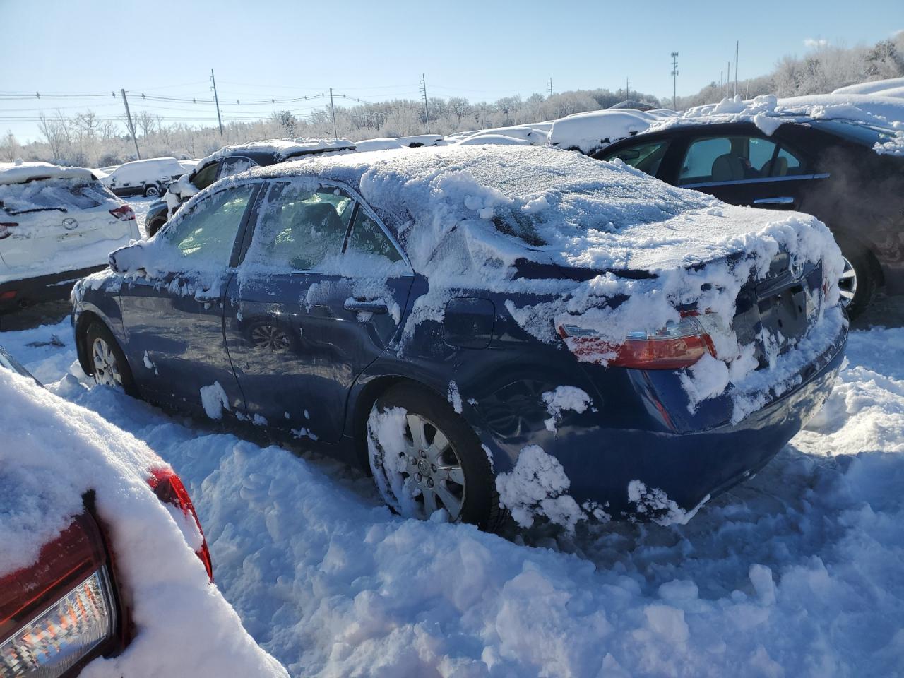 Image 2 of 2007 TOYOTA CAMRY HYBRID 2007 with VIN JTNBB46K673019367
