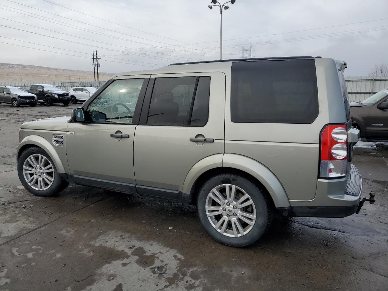 Image 2 of 2010 LAND ROVER LR4 HSE LUXURY 2010 with VIN SALAK2D43AA522651