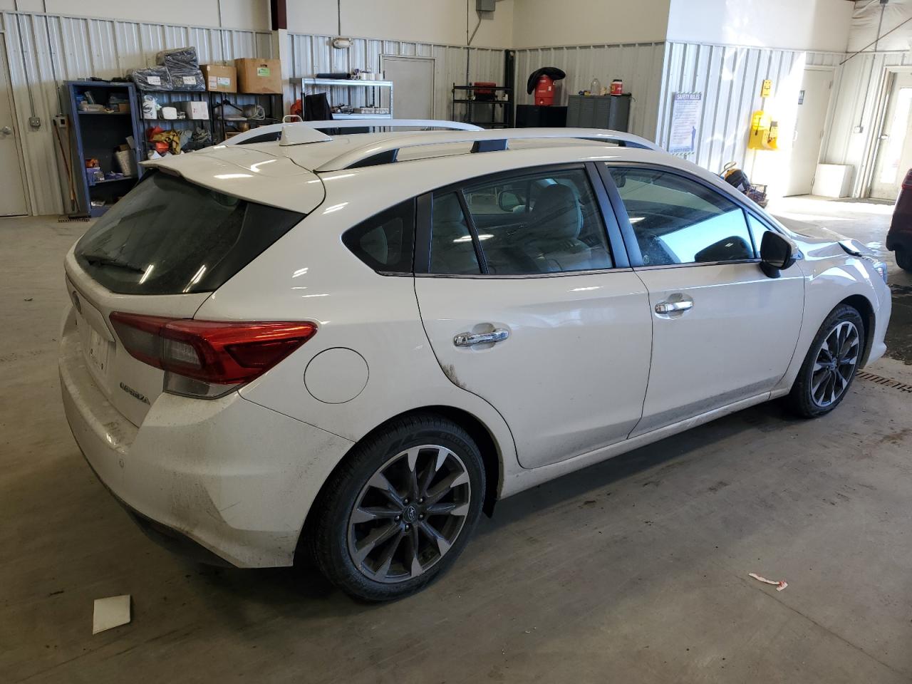 Изображение 3 2020 SUBARU IMPREZA LIMITED 2020 с VIN 4S3GTAT60L3705945