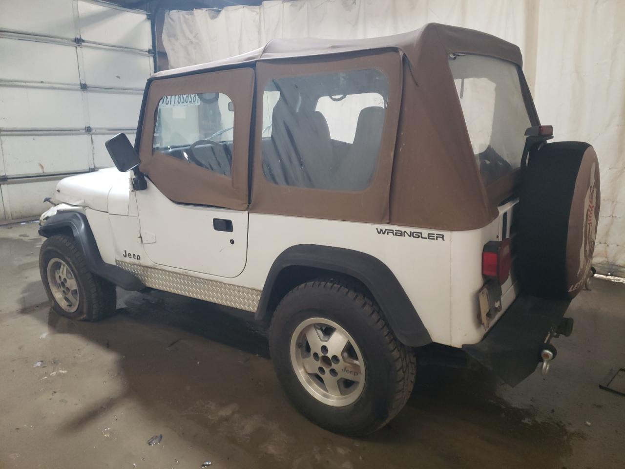 Image 2 of 1995 JEEP WRANGLER / YJ S 1995 with VIN 1J4FY19P3SP233027