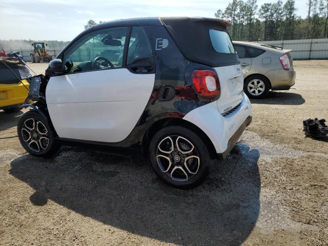 Image 2 of 2018 SMART FORTWO  2018 with VIN WMEFK9BA9JK261021