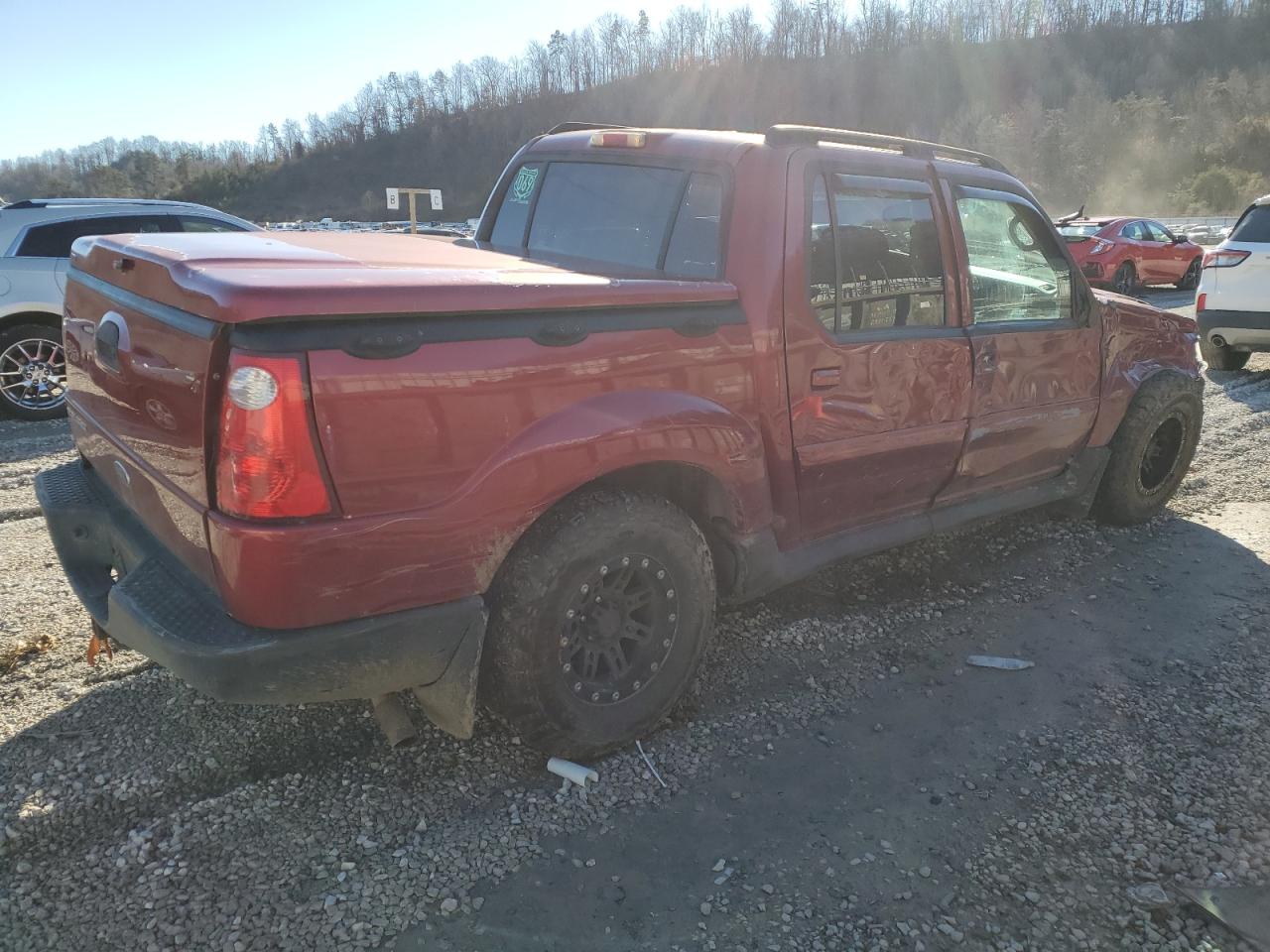 Image 3 of 2004 FORD EXPLORER SPORT TRAC  2004 with VIN 1FMZU77K24UA03715