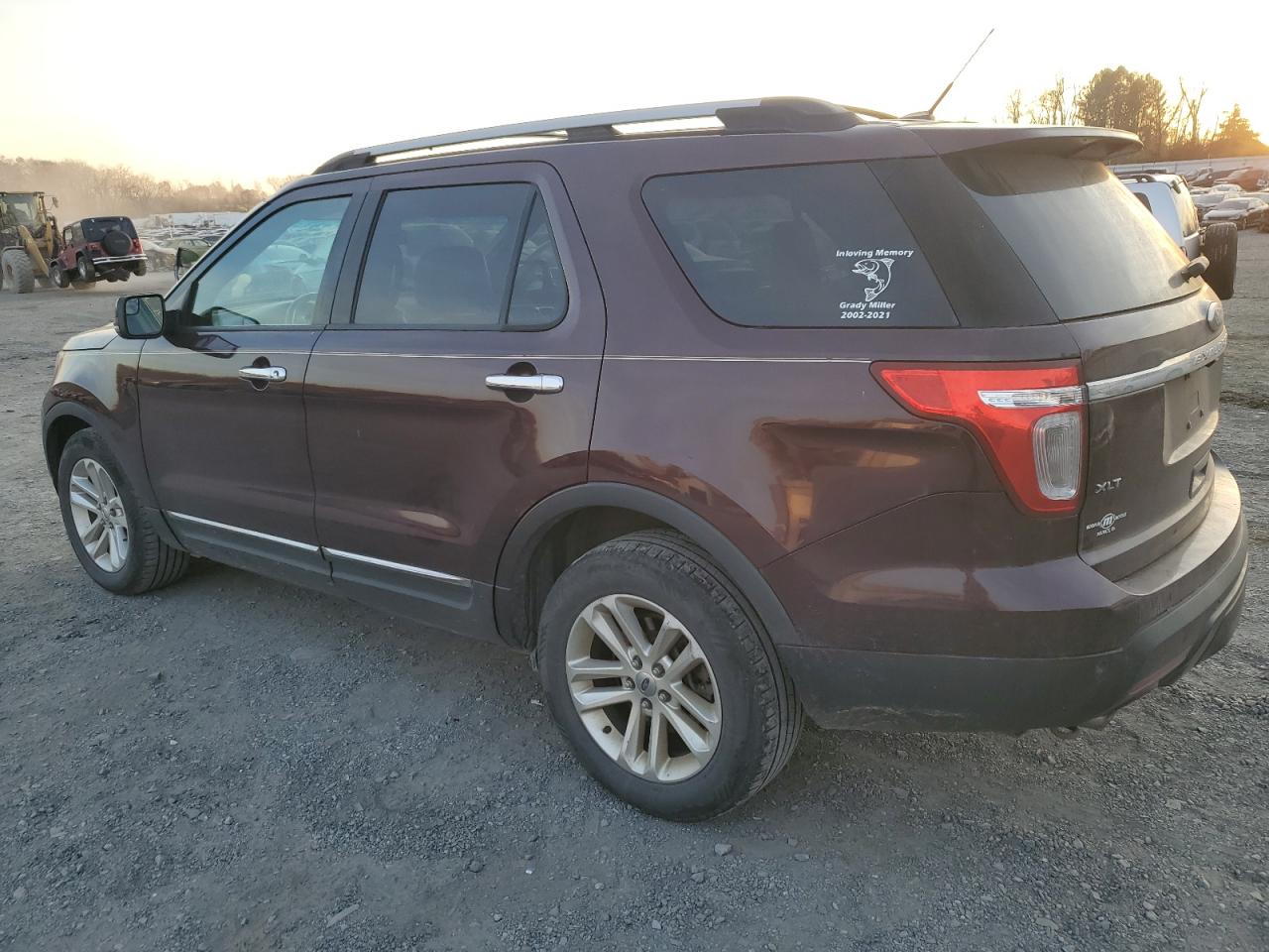 Image 2 of 2011 FORD EXPLORER XLT 2011 with VIN 1FMHK8D87BGA63453