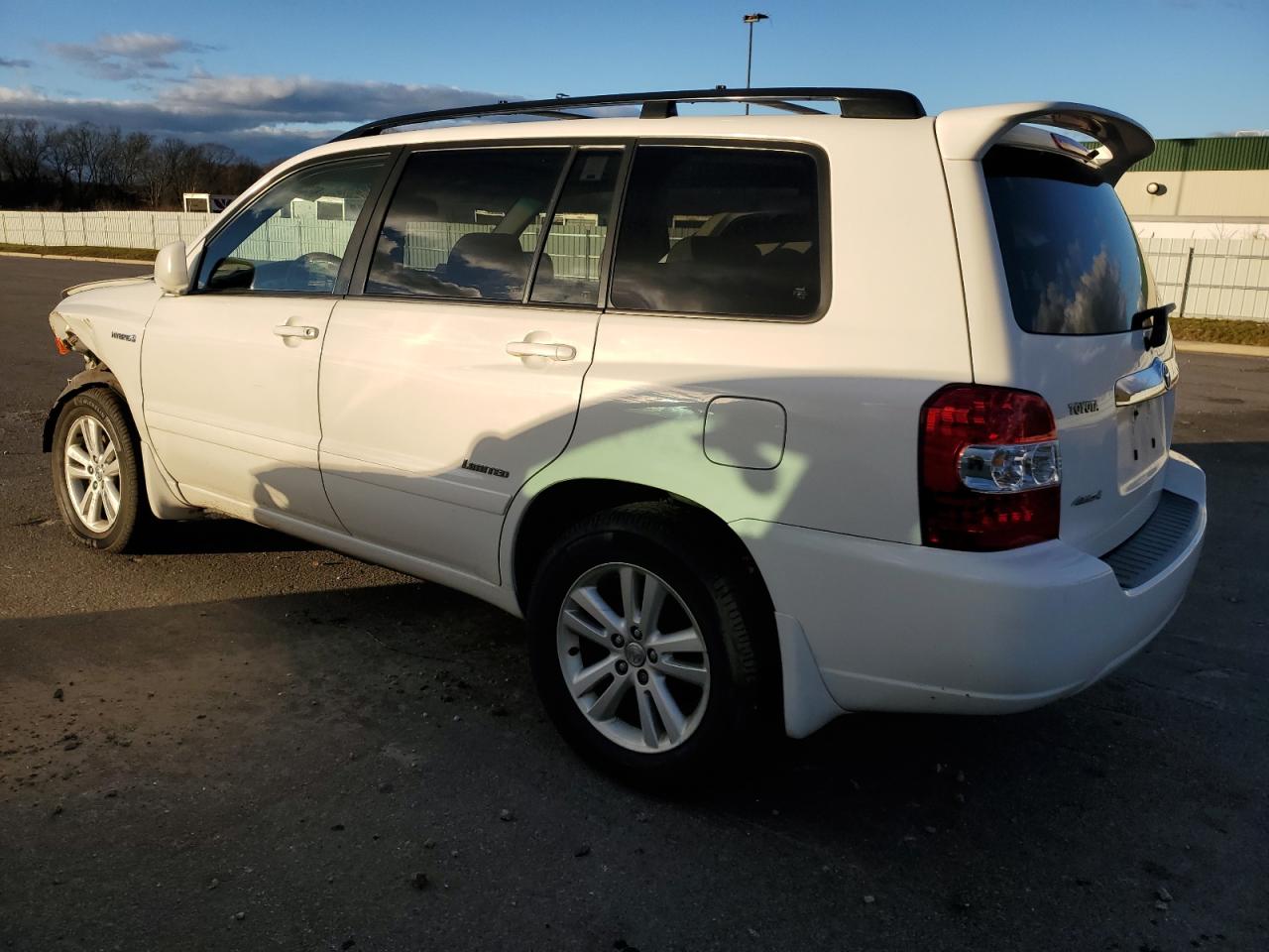 Изображение 2 2006 TOYOTA HIGHLANDER HYBRID 2006 с VIN JTEEW21A260019595