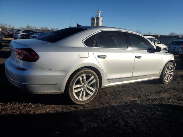 Изображение 3 2017 VOLKSWAGEN PASSAT SE 2017 с VIN 1VWGT7A34HC005779