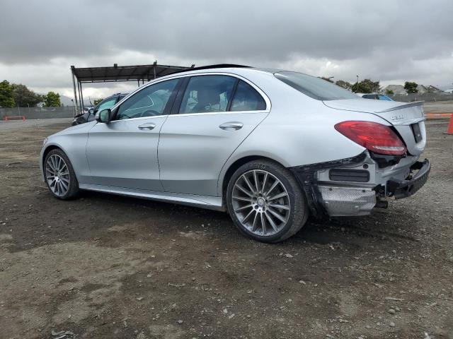 Obraz 2 z 2015 MERCEDES-BENZ C 300 2015 z VIN 55SWF4JB5FU076595