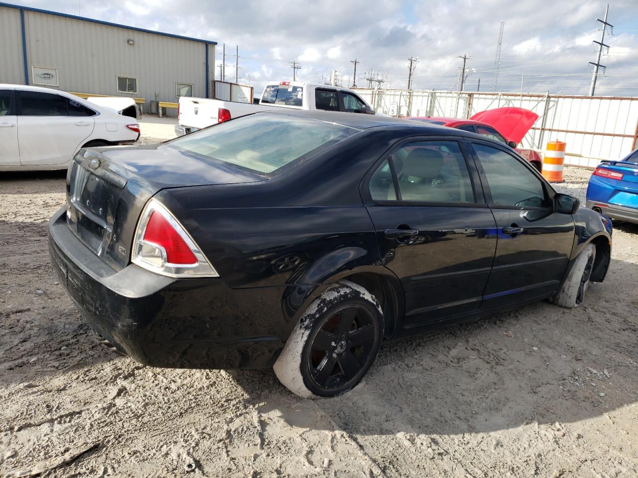 Image 3 of 2007 FORD FUSION SE 2007 with VIN 3FAHP07Z47R111203