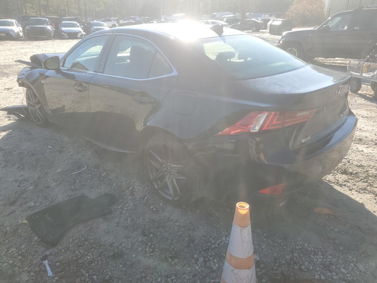 Изображение 2 2016 LEXUS IS 350 2016 с VIN JTHCE1D23G5010565