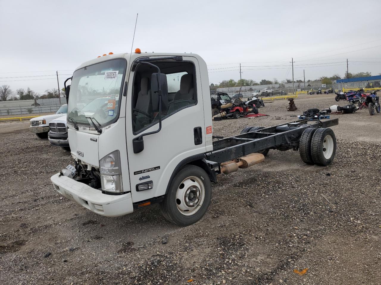 2018 ISUZU NPR HD  2018 image