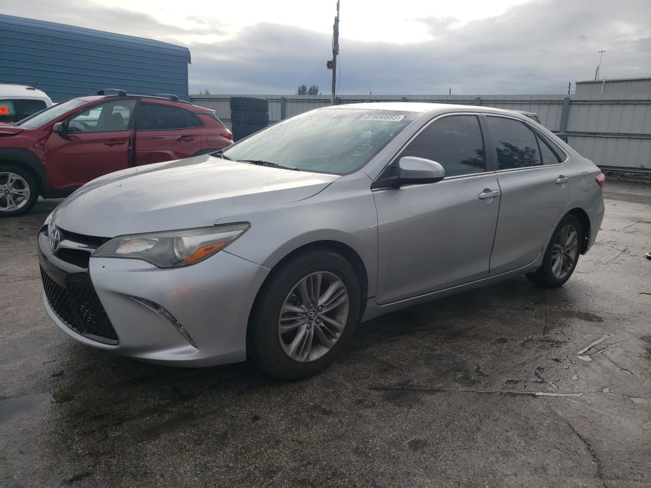 Obraz 1 z 2015 TOYOTA CAMRY LE 2015 z VIN 4T1BF1FK1FU047797