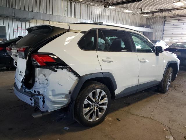 Image 3 of 2020 TOYOTA RAV4 XLE PREMIUM 2020 with VIN JTMA1RFVXLD058543