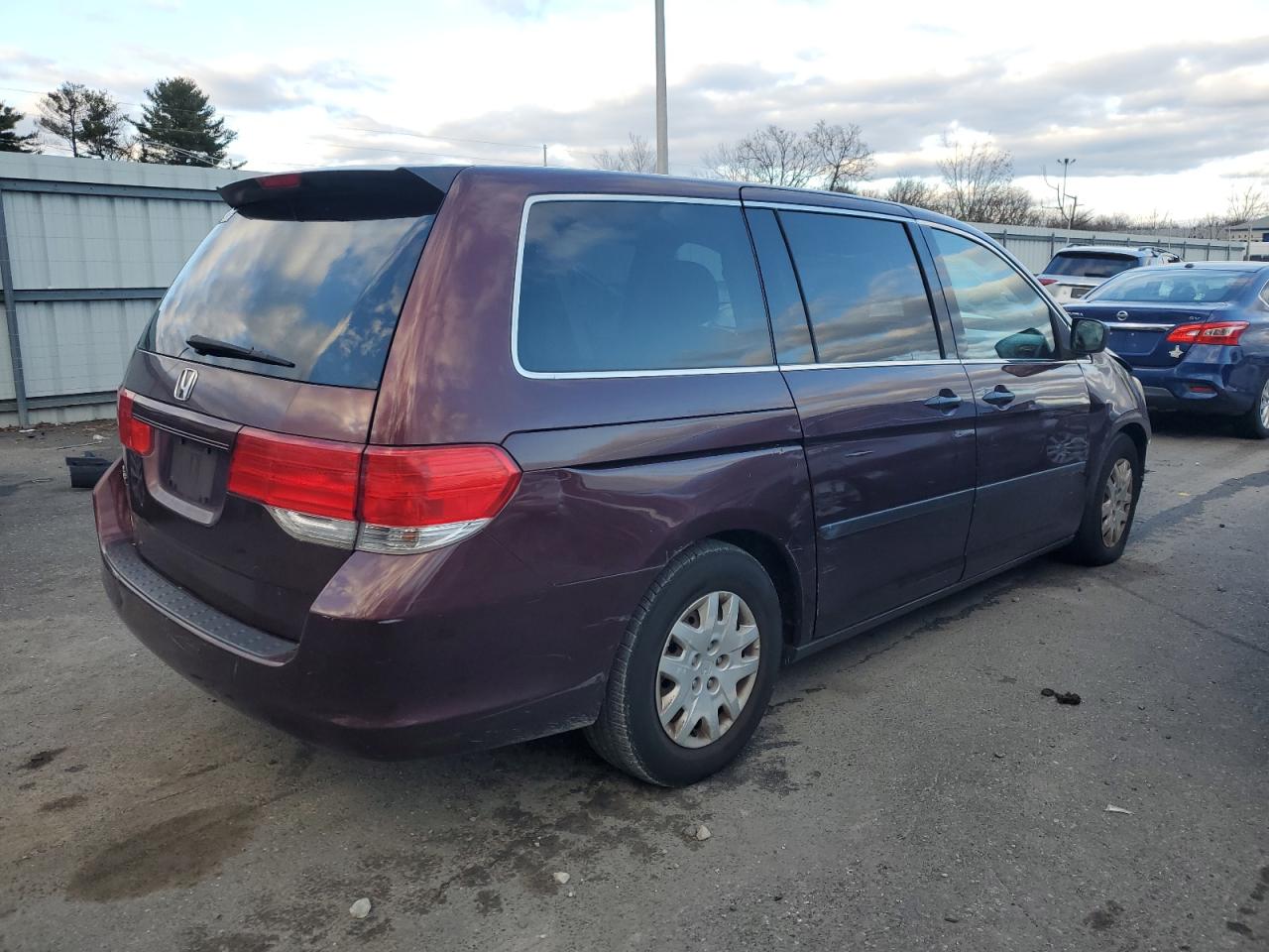Изображение 3 2008 HONDA ODYSSEY LX 2008 с VIN 5FNRL38268B034575