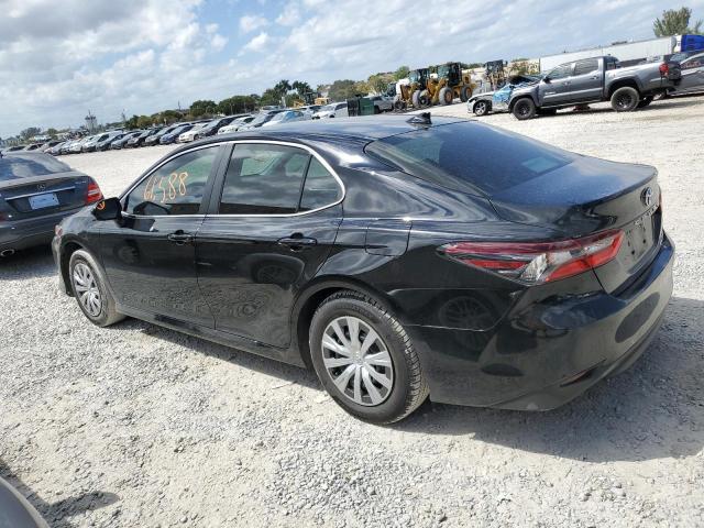 Image 2 of 2022 TOYOTA CAMRY LE 2022 with VIN 4T1C31AK3NU586618