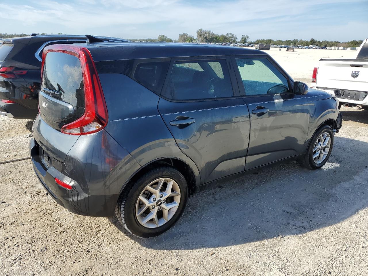 Image 3 of 2022 KIA SOUL LX 2022 with VIN KNDJ23AU3N7836949