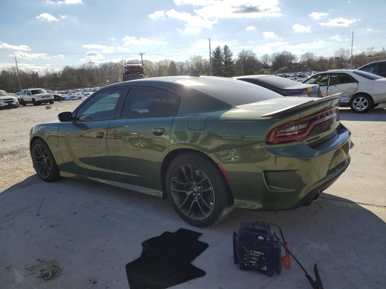 Image 2 of 2022 DODGE CHARGER SCAT PACK 2022 with VIN 2C3CDXGJ2NH103789