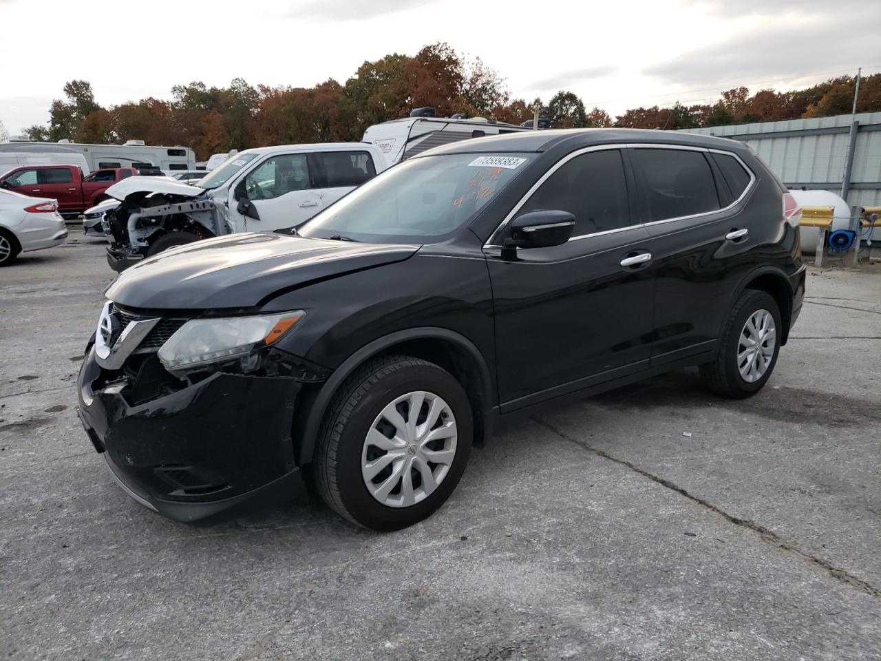 Image 1 of 2015 NISSAN ROGUE S 2015 with VIN KNMAT2MVXFP568706