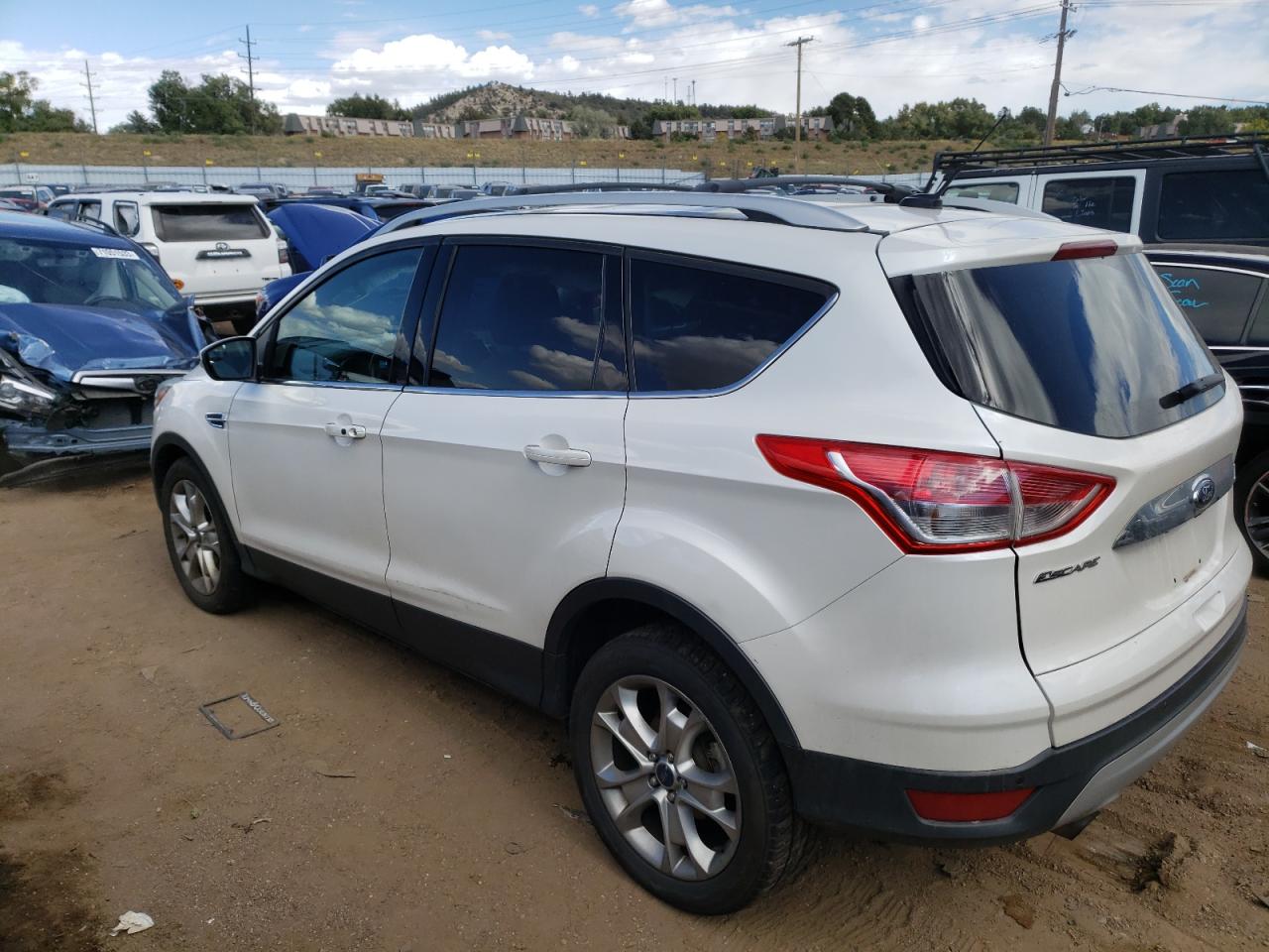 Image 2 of 2014 FORD ESCAPE TITANIUM 2014 with VIN 1FMCU9J9XEUD76641