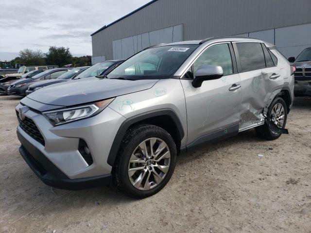 Obraz 1 z 2020 TOYOTA RAV4 XLE PREMIUM 2020 z VIN 2T3C1RFV0LC056670