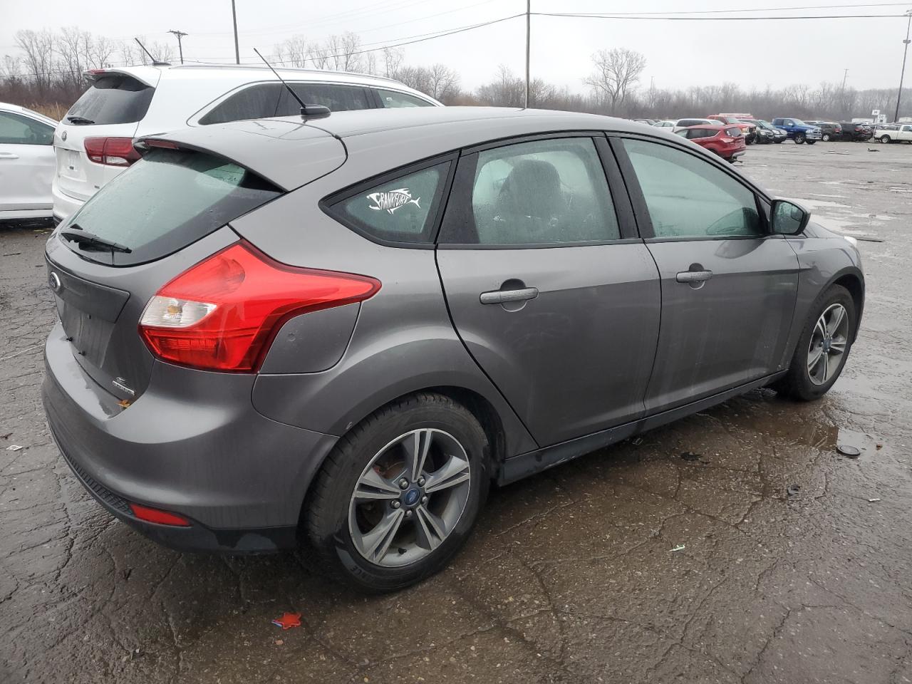 Image 3 of 2012 FORD FOCUS SE 2012 with VIN 1FAHP3K22CL465726