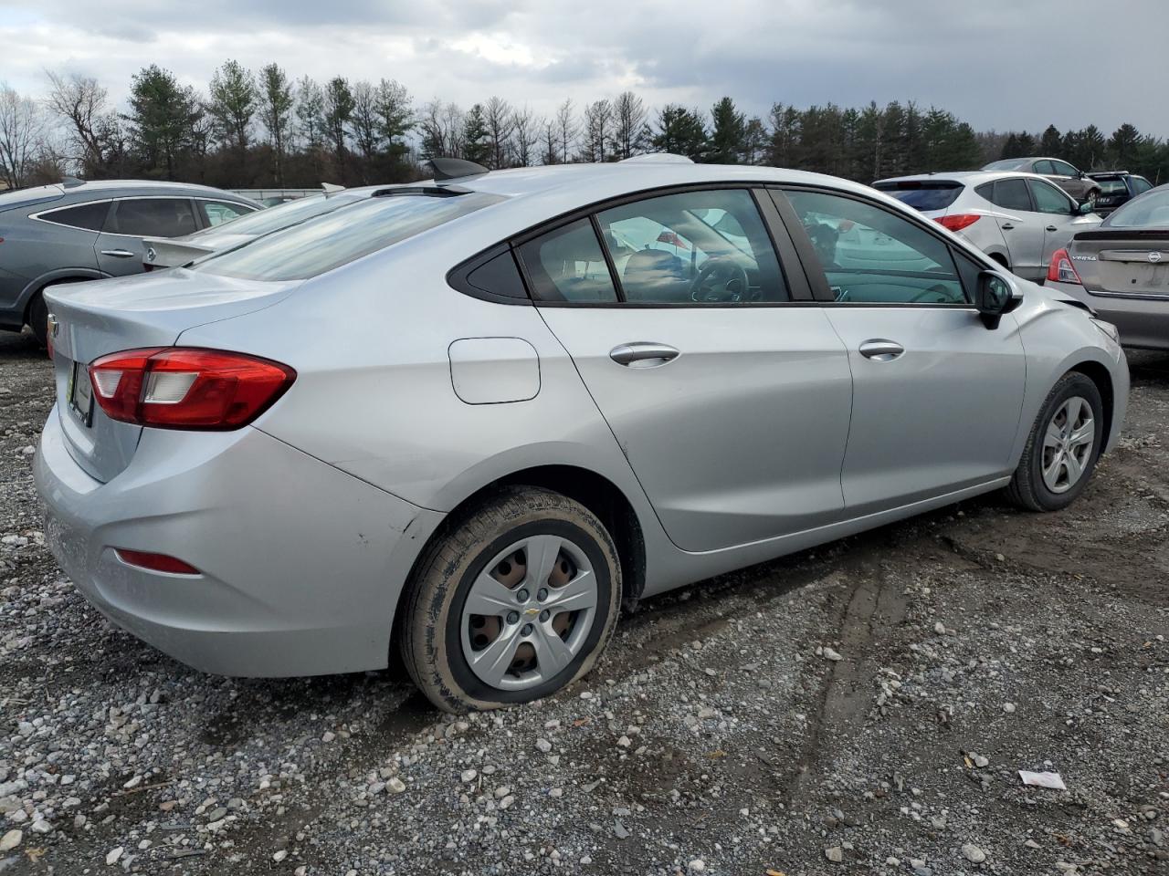 Изображение 3 2018 CHEVROLET CRUZE LS 2018 с VIN 1G1BC5SM4J7214584