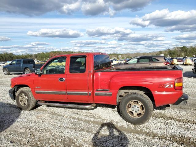 Image 2 of 2002 CHEVROLET SILVERADO K1500 2002 with VIN 2GCEK19T021133948