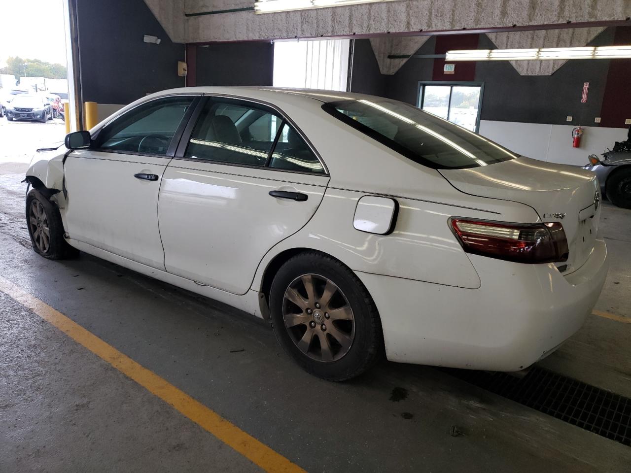 Image 2 of 2009 TOYOTA CAMRY SE 2009 with VIN 4T1BK46K99U587416