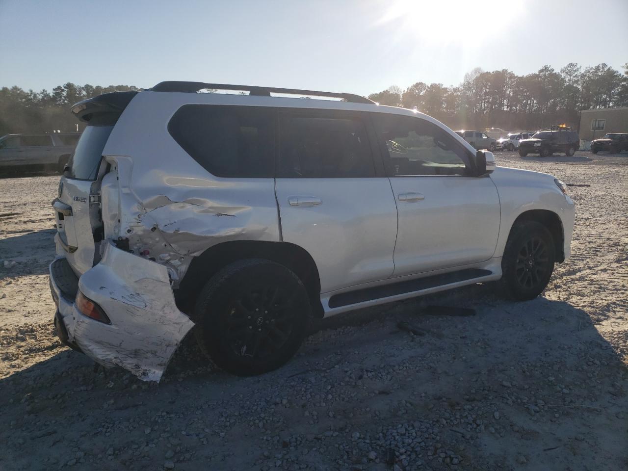 Image 3 of 2023 LEXUS GX 460 2023 with VIN JTJSM7BX2P5339160