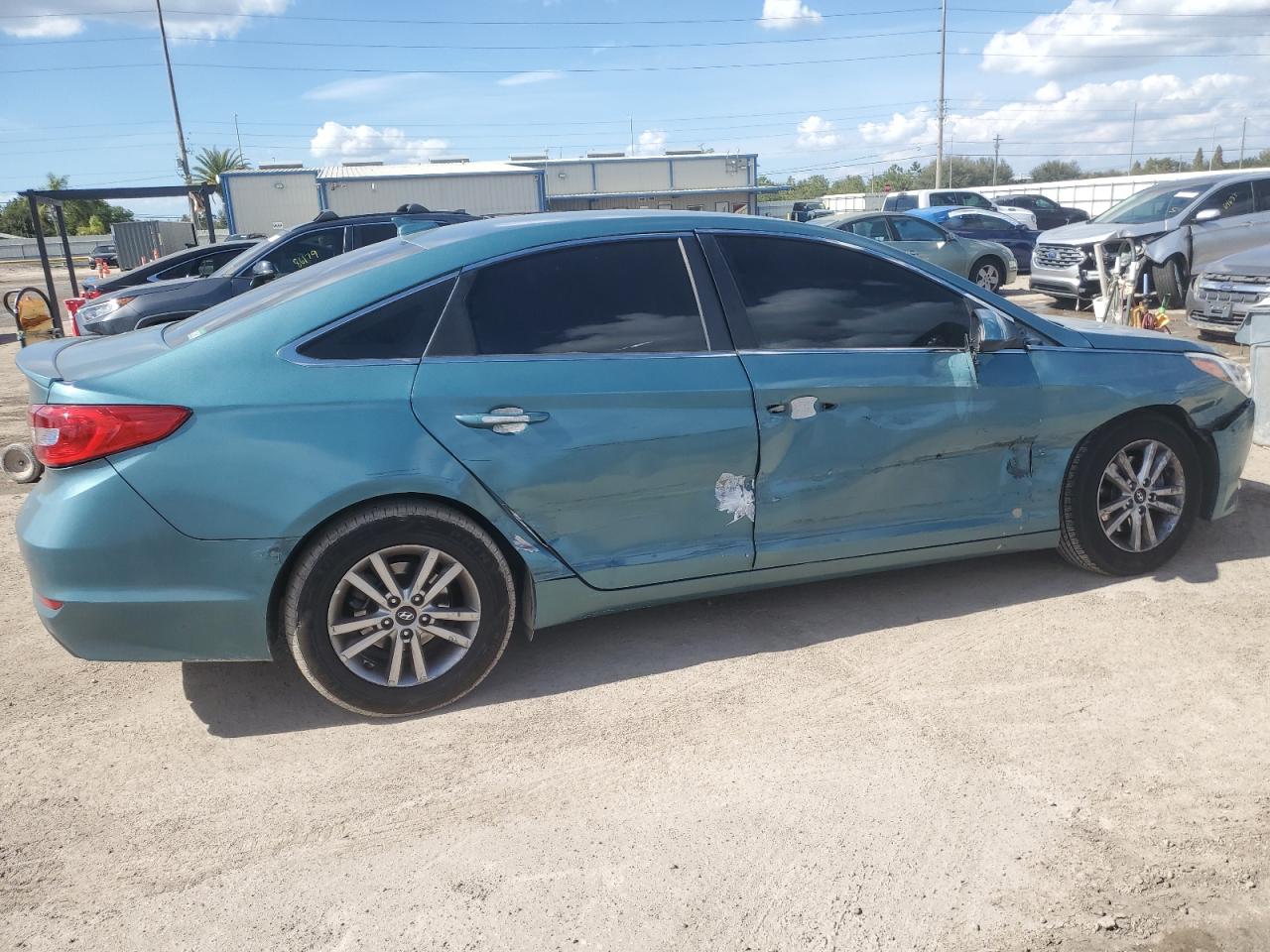 Obraz 3 z 2016 HYUNDAI SONATA SE 2016 z VIN 5NPE24AF5GH395543