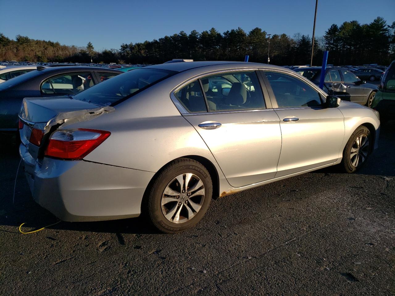 Image 3 of 2013 HONDA ACCORD LX 2013 with VIN 1HGCR2F33DA051137