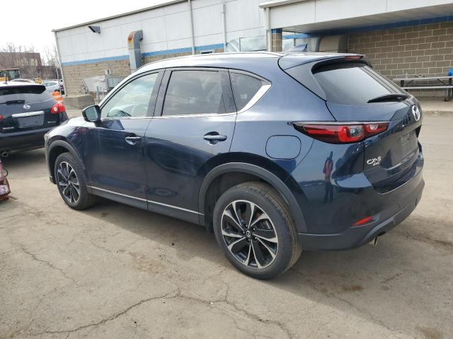 Image 2 of 2022 MAZDA CX-5 PREMIUM PLUS 2022 with VIN JM3KFBEMXN1557537