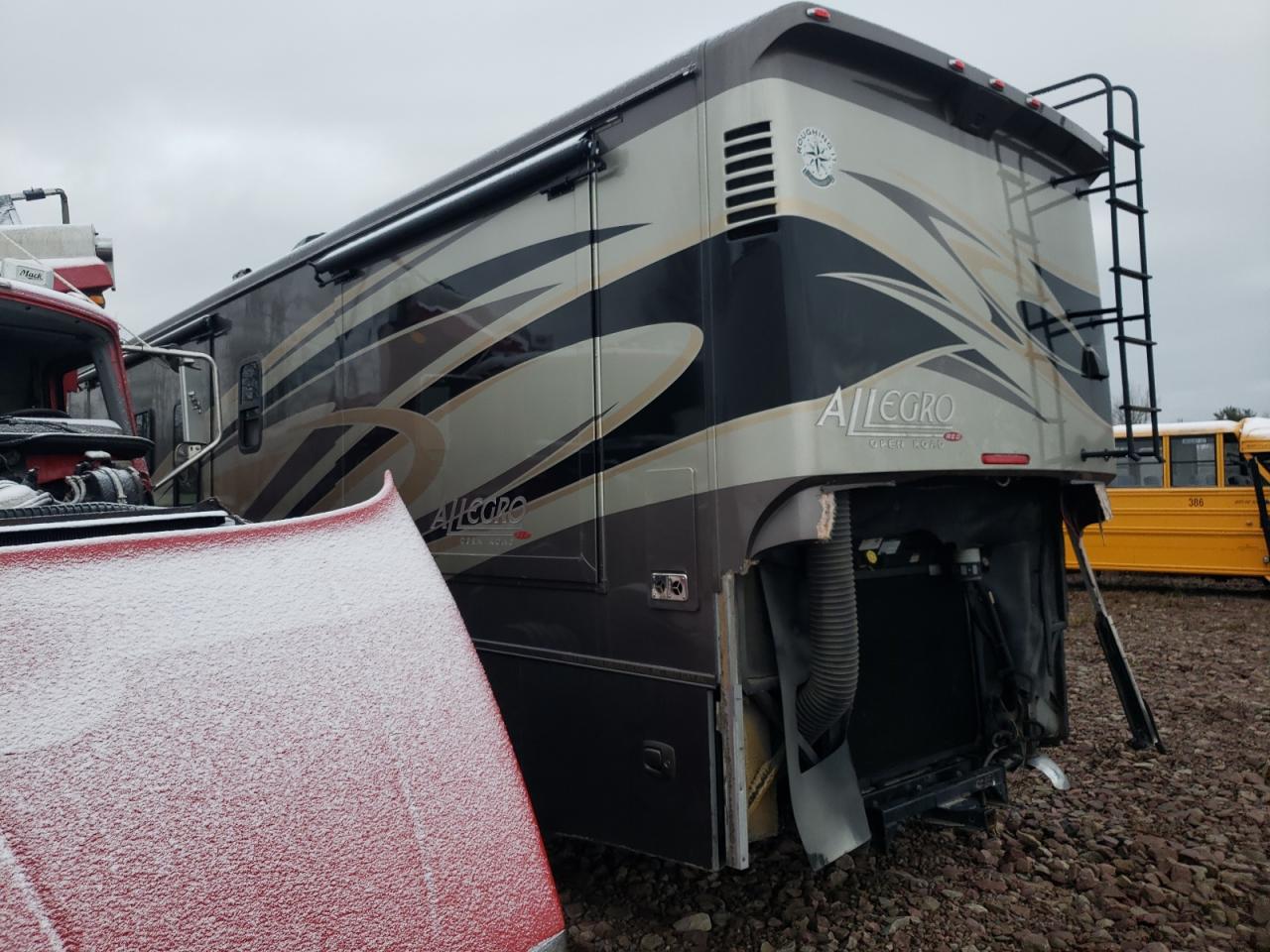 Obraz 3 z 2014 FREIGHTLINER CHASSIS XC 2014 z VIN 4UZACWDT9FCGE1555